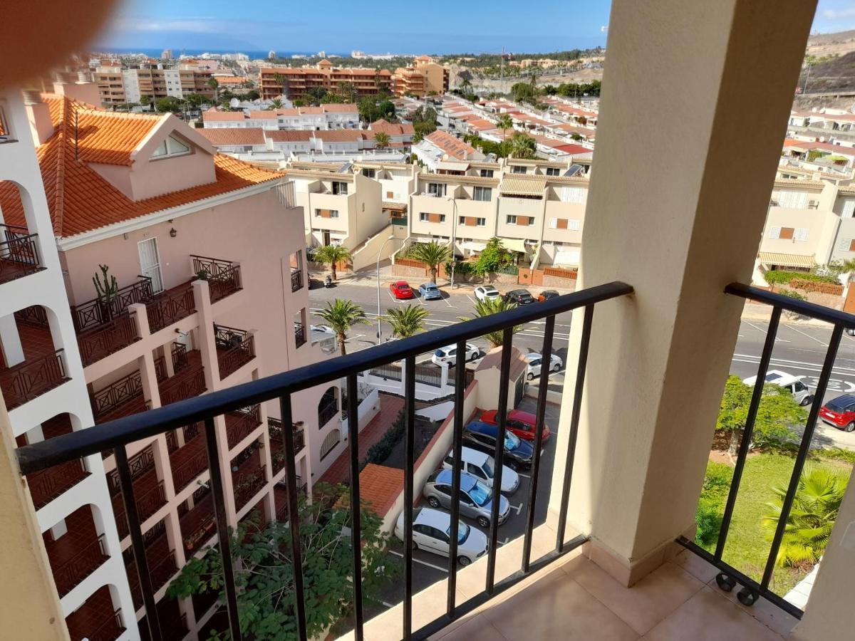 Castle Harbour Los Christianos Apartment Los Cristianos  Ngoại thất bức ảnh